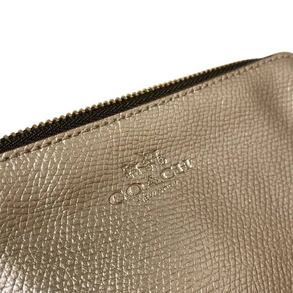 Auth COACH - F54626 Rose Gold Leather Pouch - Picture 6 of 7